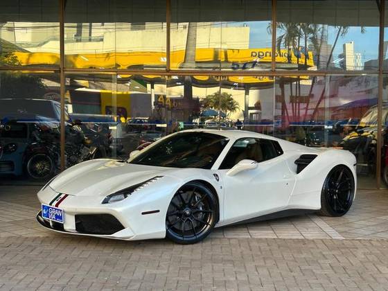 FERRARI 488 SPIDER 3.9 V8 TURBO GASOLINA F1-DCT FERRARI 488 SPIDER 3.9 V8 TURBO GASOLINA F1-DCT